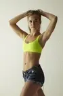 BEAUTIFUL HALEY LU RICHARDSON THE WHITE LOTUS BLOCKERS 8X10 Photo