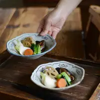 在飛比找ETMall東森購物網優惠-日本進口Studio M復古粗陶手繪花朵手工日式碗菜盆甜品碗