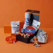 Tail Waggers Hamper with Personalised Name Tag