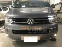 在飛比找Yahoo!奇摩拍賣優惠-巨城汽車 VW福斯T5 MULTIVAN 商旅車 無霧燈加裝