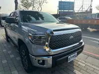 在飛比找Yahoo!奇摩拍賣優惠-2019年TUNDRA SR5 OFF ROAD  4WD 