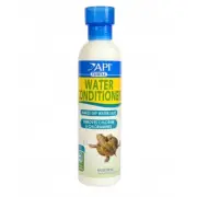API Turtle Water Conditioner 237ml -Makes Tap Water Safe Removes Chlorine