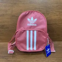 在飛比找蝦皮購物優惠-【Moz_Ca】Adidas三葉草 粉紅色小後背包