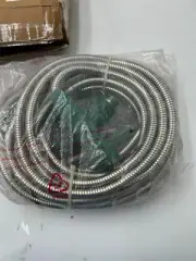 75' NO KINK ---- METAL GARDEN HOSE ---- NEW