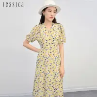 在飛比找momo購物網優惠-【JESSICA】清新小碎花蠶絲V領短袖真絲長洋裝233Z7