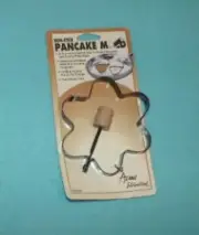 Non-Stick Pancake Mold - New on Card - Flower