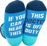 [INNObeta] Funny Doctor Gifts for Men Women, Unique Gifts for Doctors, Doctors Retirement Gift, One Size Crew Socks, Doctor, 7-13