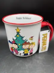 NEW - Peanuts, Snoopy & the Gang w/Christmas Tree Ceramic Mug Cup HAPPY HOLIDAYS