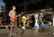 Meta & The Cornerstones at the Quebec Festival D ete on July 5 201- Old Photo 10