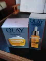 Olay Regenerist Vit C Serum 24 Hydrating Moisturizer And Olay V Brighting Serum