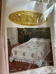 Progress Stamped Cross Stitch Quilt No.1549 King Size Windswept Daisy -Vintage