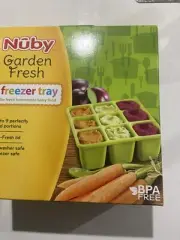 NEW Nuby Garden Fresh Freezer Tray with Lid BPA Blue Acc567