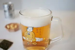 AJASSI 韓國大叔 啤酒杯 大叔忙碌中