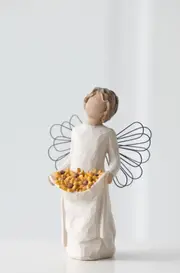 Willow Tree Figurine Sunshine Angel Susan Lordi 26249 Darker Skin Tone & Hair Colour