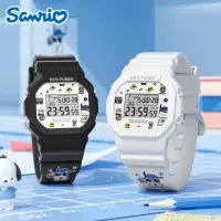 在飛比找momo購物網優惠-【SANRIO 三麗鷗】帕恰狗塗鴉小方塊運動防水電子錶(兒童