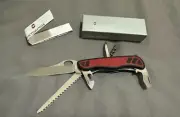 New Victorinox plain edge trailmaster with cork screw SAK swiss army knife