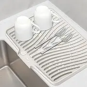 Silicone Dish Drying Mat for Kitchen Counter, Dish Drying Pad, Non-Slip Drain Pad with Built-in Drain, Heat Resistant Stone Drying Mat (Beige, 40*30cm)
