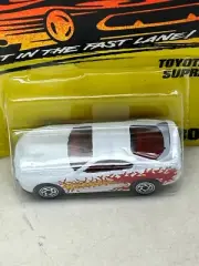 MATCHBOX SUPERFAST #30 WHITE TOYOTA SUPRA NEW ON DAMAGED CARD