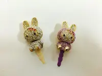 在飛比找Yahoo!奇摩拍賣優惠-Hello Kitty 凱蒂貓 正版授權 防塵塞 耳機孔 防