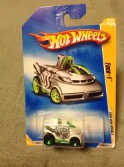 N4038 2009 Hot Wheels #035 '09 New Models 35/42 - Four-1 White