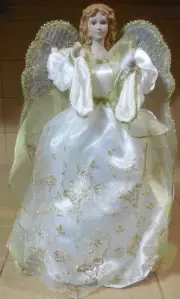 New Roman, Inc. Christmas Treetop Lighted Angel
