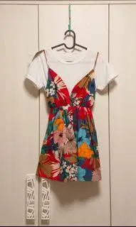 在飛比找旋轉拍賣優惠-全新]日系花樣2件式細肩 短連身裙 小洋裝