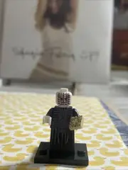 PINHEAD HELLRAISER LEGO MINIFIG MINI FIGURE clive barker puzzle box goth horror