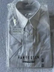 NWT Van Heusen Mens 14.5 Small ,Wrinkle Free White Half Sleeve Button Down Shirt