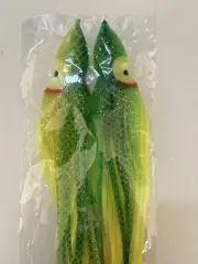 2 Squid Skirts Lures Bait Soft Fishing Lures