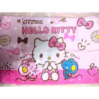 在飛比找蝦皮購物優惠-《夾娃娃》港版 Hello Kitty 凱蒂貓 kiss 地