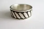 Size 9.5-10 S.Silver Band Ring Native Handmade R54C