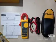 Fluke 325 True RMS DC AC Current and Voltage Tester Capacitance Clamp meter NEW#