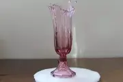 Fenton Vase Madras
