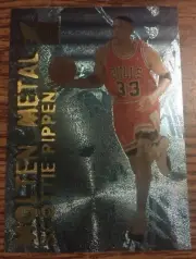 Scottie Pippen 1996 / 97 Fleer Metal Molten Metal Rare Foil Insert