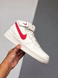 在飛比找樂天市場購物網優惠-Nike Air Force 1 白紅 高筒 男女鞋