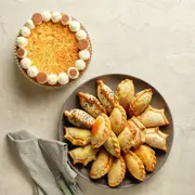 [Providoor] Empanada Mix Bundle with Coconut & Dulce de Leche Tart