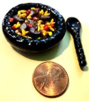2pcs. Clay Rice, Sausage, Peppers, Black Bowl & Spoon (Dollhouse Miniatures)