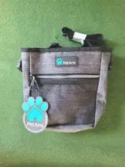 PetAmi Pet Treats Bag With Shoulder Strap And Belt Clip NWT
