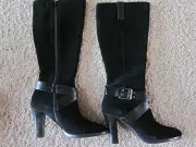 Chaps 10B Black Leather Tall Zip Boots NIB Really Nice & Cute! $109