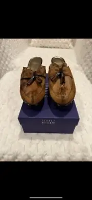 BNW/Box Stuart Weitzman Calf hair Clogs, Mules. Size 7.5. Compare To $150 Used.
