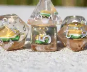 Dragon's Hamburger - 7 Piece Resin Polyhedral 5e DND RPG Dice Set