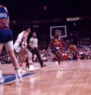 Washington Bullets Larry Wright in action dribbles vs Philadelphia- Old Photo