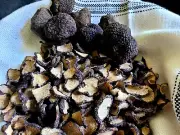 Dried Organic Sliced Umbria Black Truffle Summer Black Truffle/ Tartufo/ Trüffel
