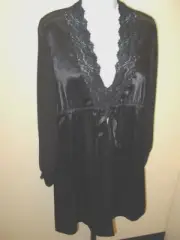 Women's Robe Black Oscar de la Renta Twilight Glamour Short Lingerie Size Medium