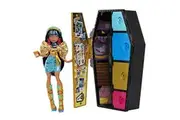 Monster High Skulltimate Secrets Doll Clothes Accessories Set, Cleo De Nile with Dress-Up Locker 19+ Surprises