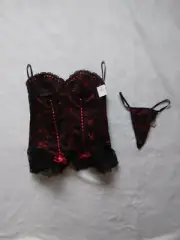 NEW WITH TAGS, FREDERICK'S OF HOLLYWOOD LINGERIE CORSET, SIZE 38 WITH G-STRING