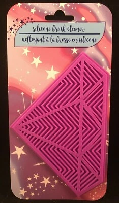 Silicone Makeup Brush Cleaner Mat - Purple Diamond - Suction Cup Back