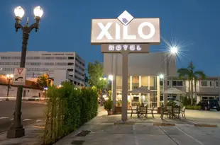 格倫代爾希羅酒店Xilo Glendale Hotel