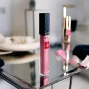 Lipgloss REVLON Colorburst Brilliant Bordeaux Lip Color Lipstick