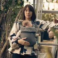在飛比找momo購物網優惠-【Najell】瑞典嬰兒揹帶Easy(多款可選 秒吸磁扣)
